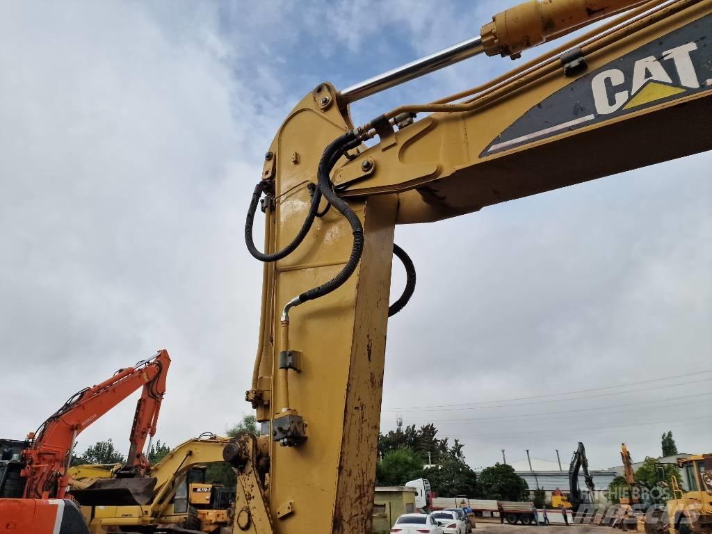 CAT 318 B L Raupenbagger