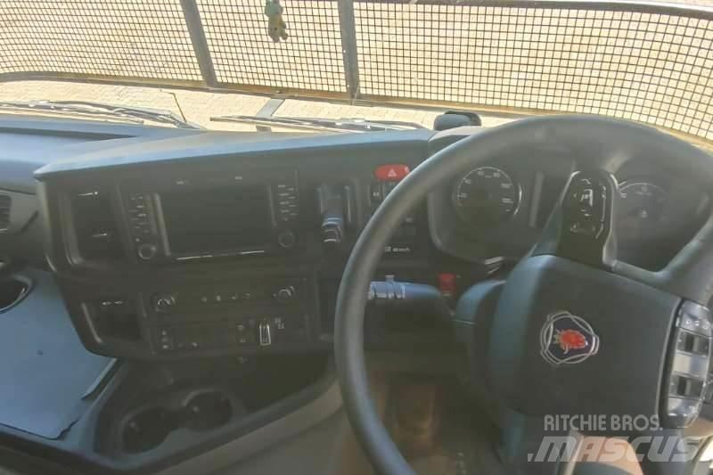 Scania G460 Andere Fahrzeuge