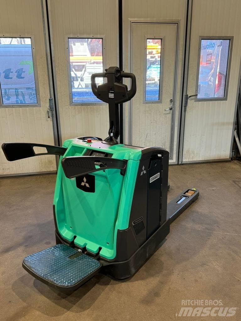 Mitsubishi PBV20N2 Gabelstapler mit Fahrerstand
