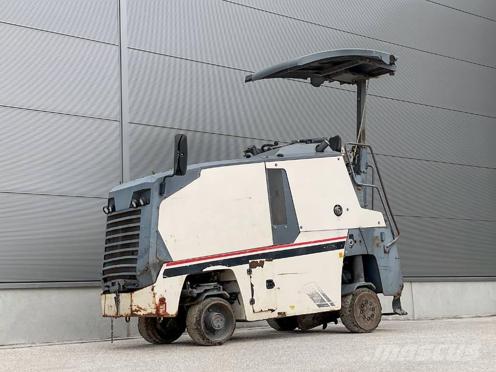 Wirtgen W 50 RI Asphaltfräsen