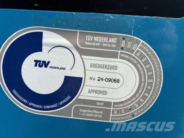 Genie GS 2669 RT Scheren-Arbeitsbühnen