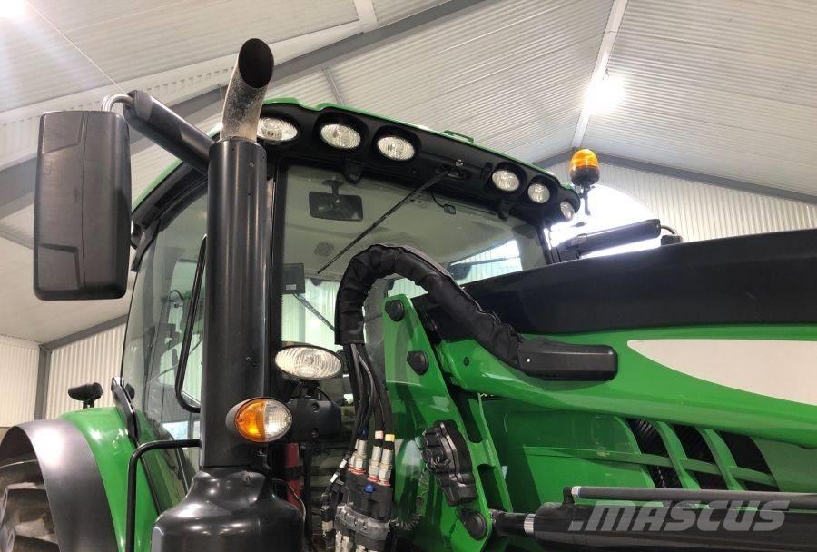 John Deere 6155 R Traktoren