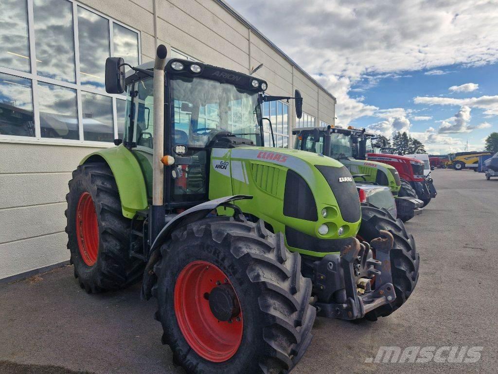 CLAAS Arion 640 Traktoren