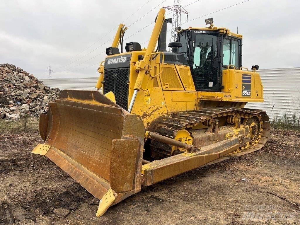 Komatsu D85EX-18 Bulldozer