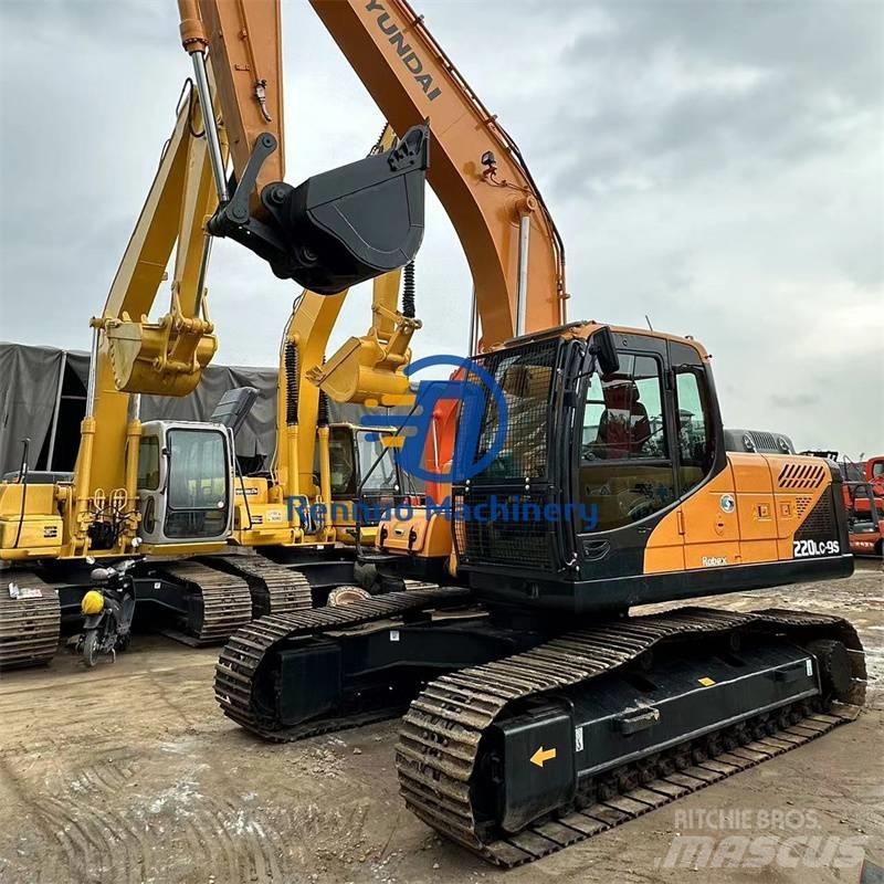 Hyundai R220LC-9S Raupenbagger