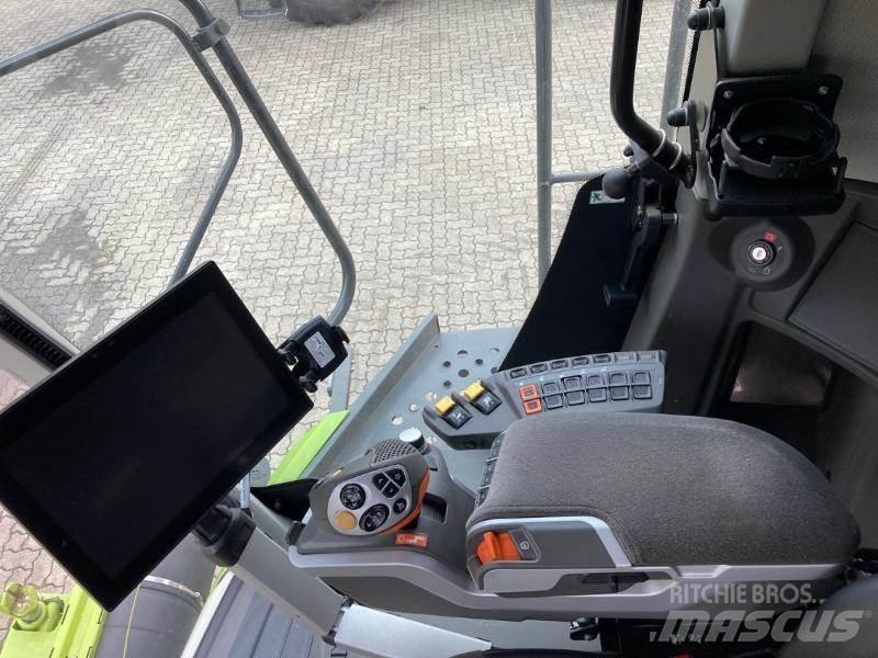 CLAAS LEXION 5300 Mähdrescher