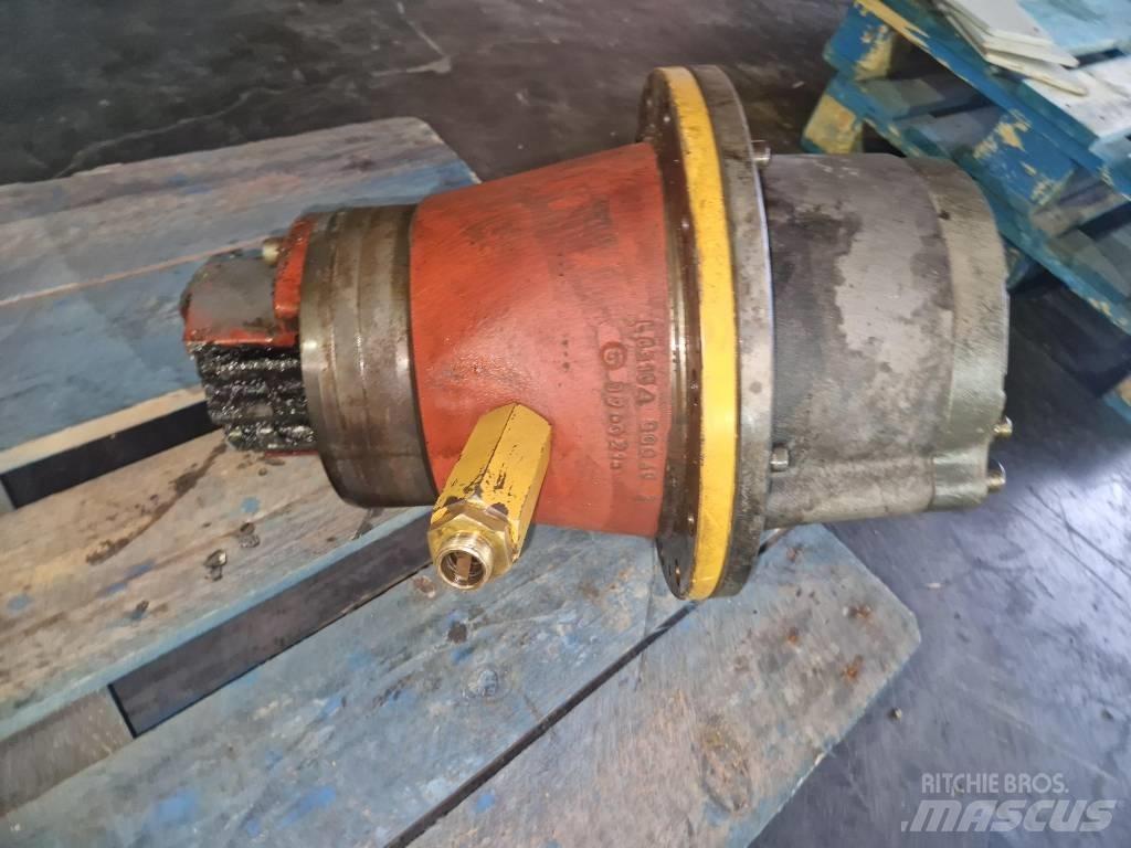 Liebherr SAT 225-220 Hydraulik