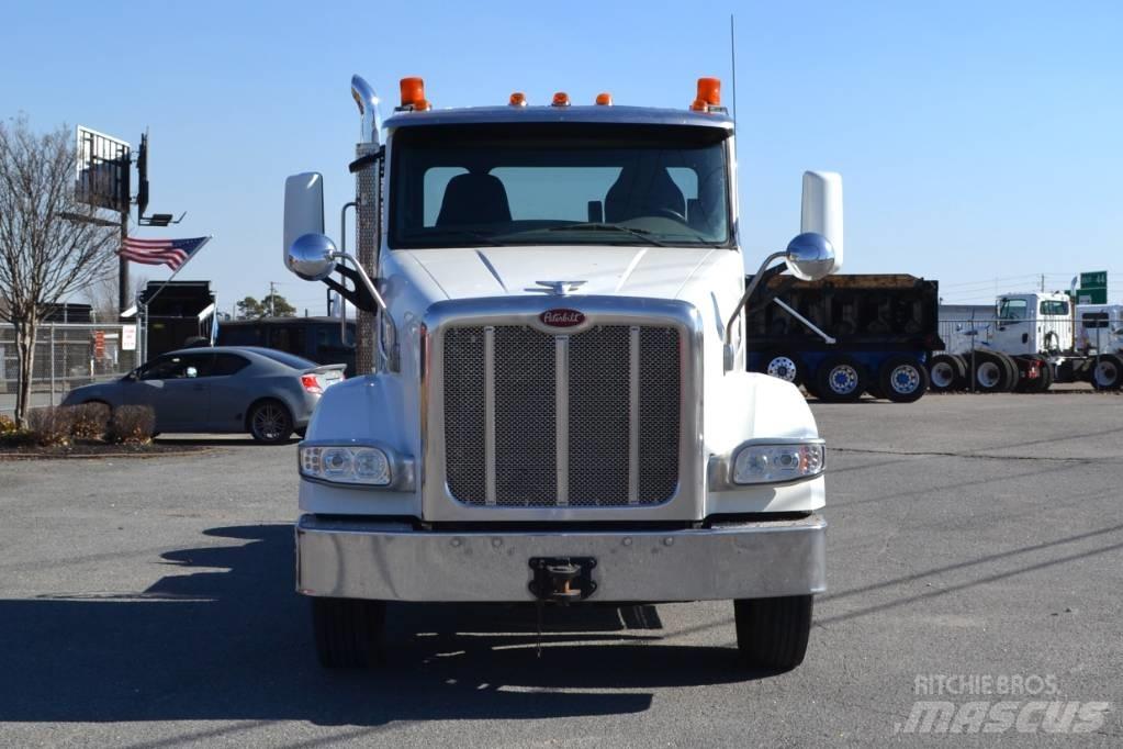 Peterbilt 567 Sattelzugmaschinen
