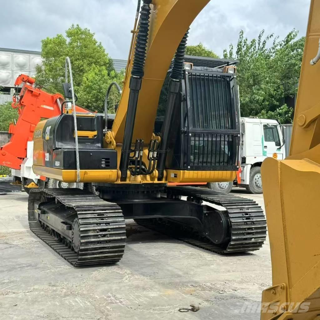 CAT 320D2 Raupenbagger