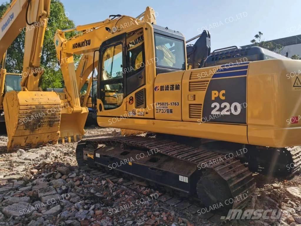 Komatsu PC 220-8 Raupenbagger