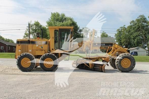 CAT 12H Grader