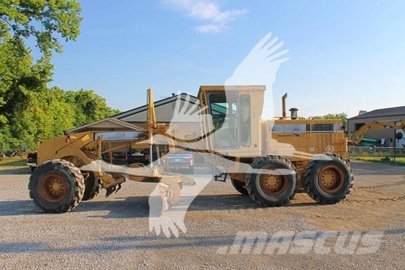 CAT 12H Grader
