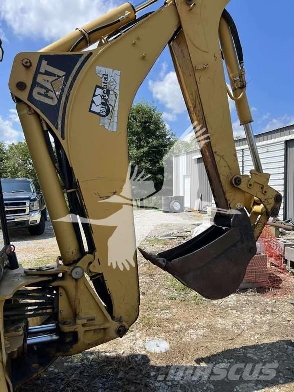 CAT 420D Baggerlader