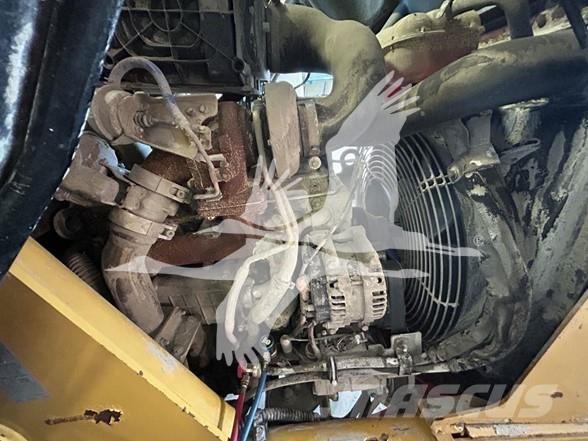 CAT 420F2 IT Baggerlader