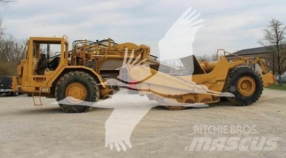 CAT 621F Schaber