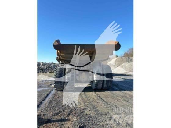 CAT 773B Dumper - Knickgelenk