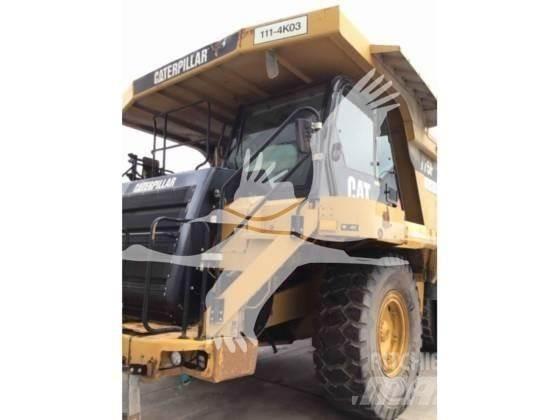 CAT 775F Dumper - Knickgelenk