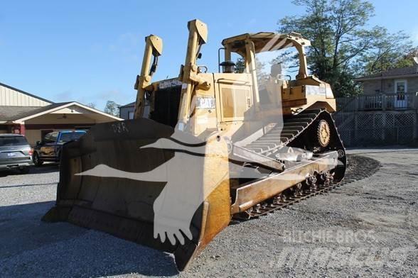 CAT D8N Bulldozer