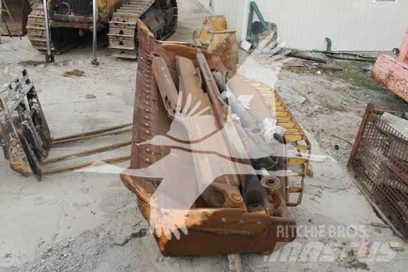 CAT D8R Bulldozer