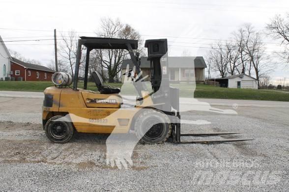 CAT GP40 Diesel heftrucks