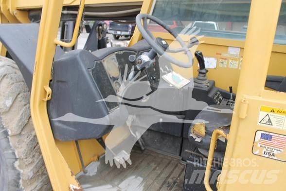 CAT TL1055 Teleskoplader