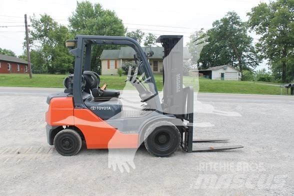 Toyota 8FGU25 Diesel heftrucks