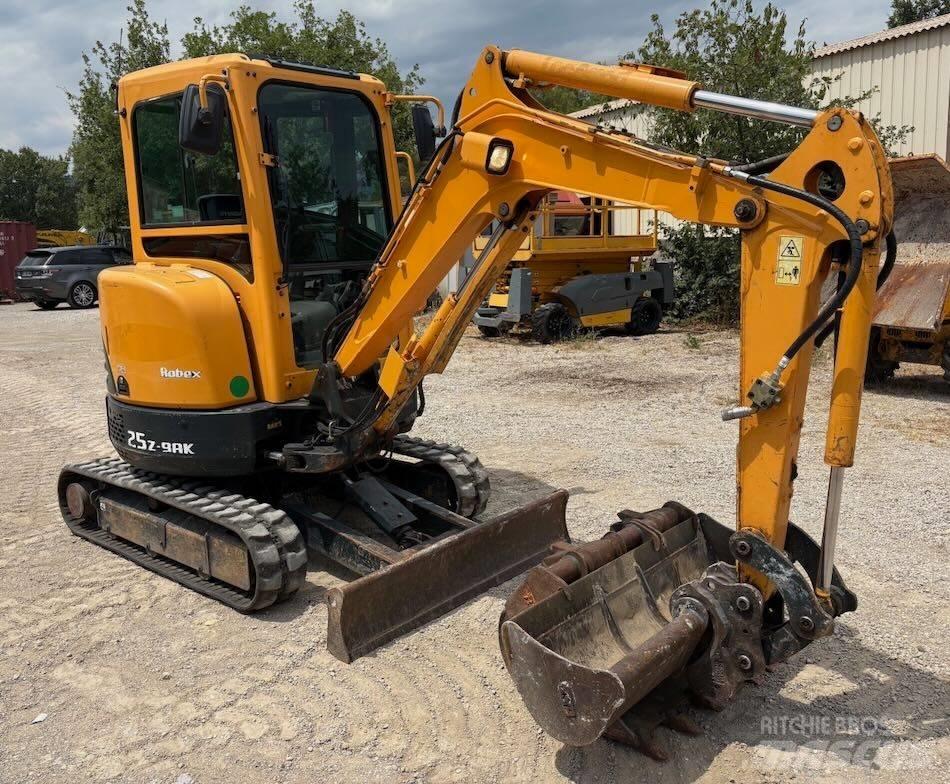 Hyundai R25Z-9 AK Minibagger < 7t