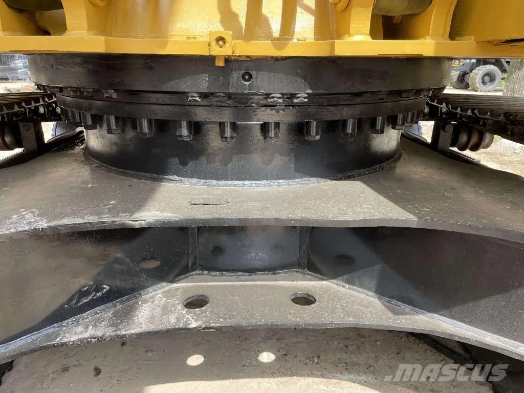 CAT 320D2 Raupenbagger