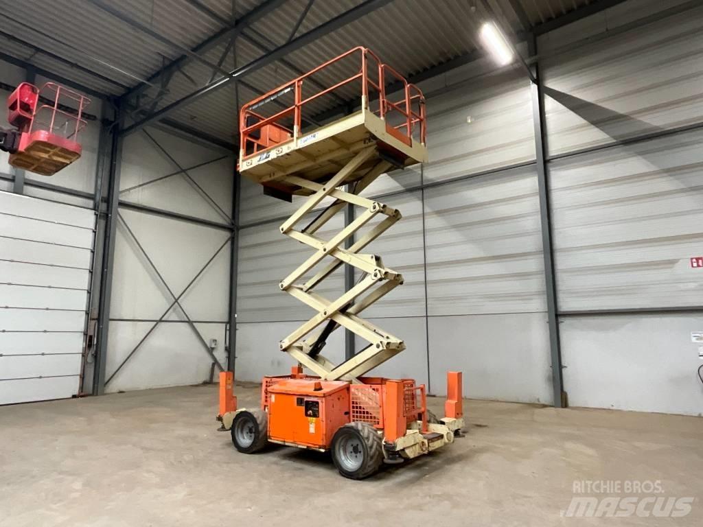 JLG 260 MRT Scheren-Arbeitsbühnen