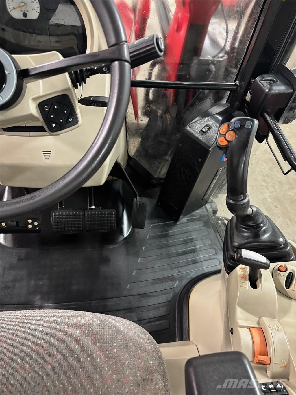 Massey Ferguson 5610 Traktoren