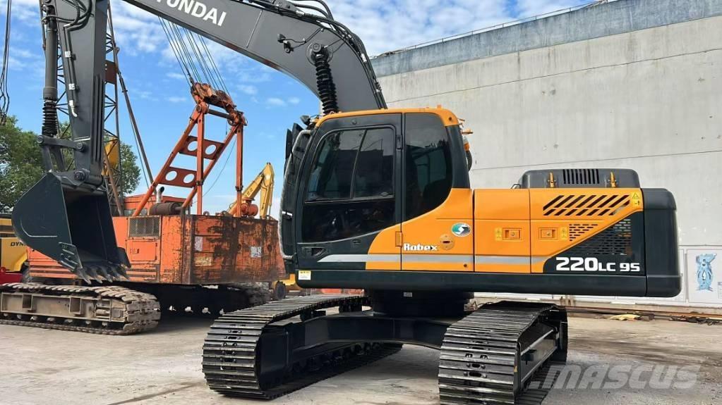 Hyundai R220LC-9S Midibagger  7t - 12t
