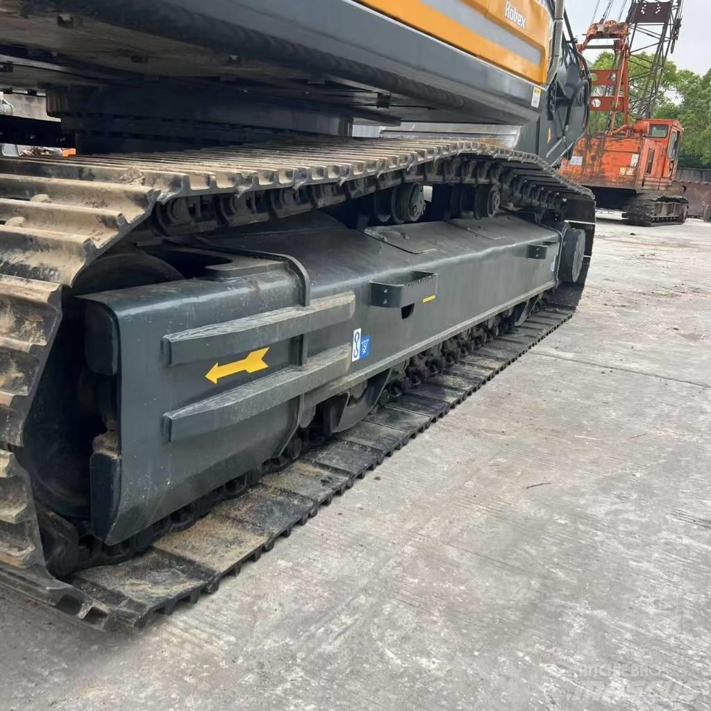Hyundai R330LC Raupenbagger