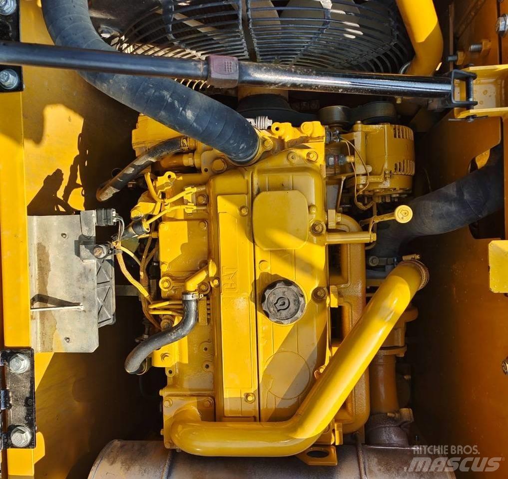 CAT 313D2GC Raupenbagger