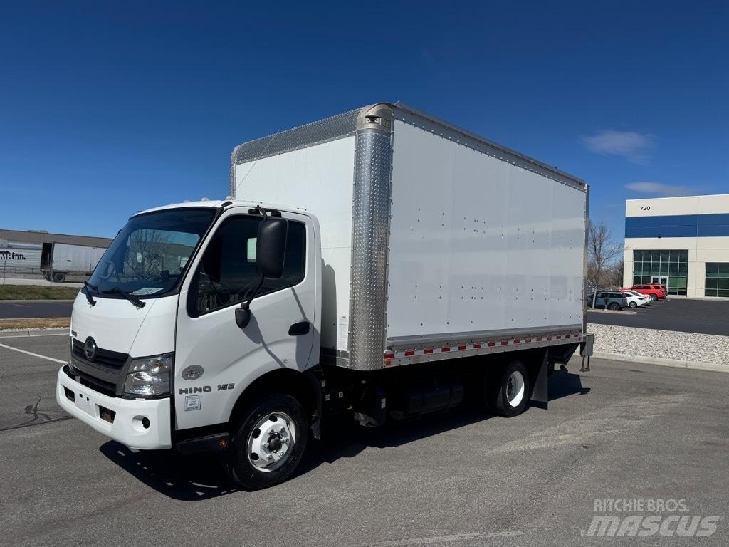 Hino 155 Lieferwagen