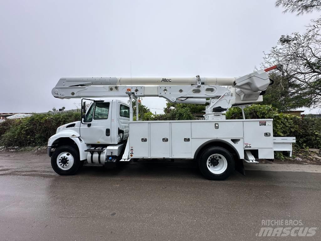International 4300 LKW-Arbeitsbühnen