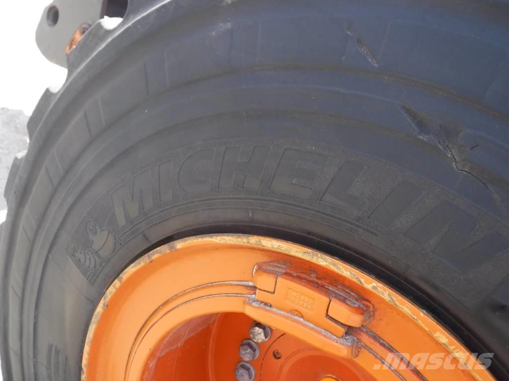 Hitachi ZW 310-6 Radlader