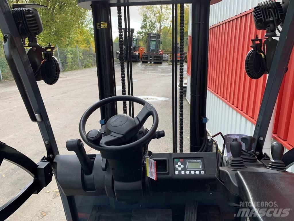 Toyota 8 FB MKT 25 Elektrische heftrucks