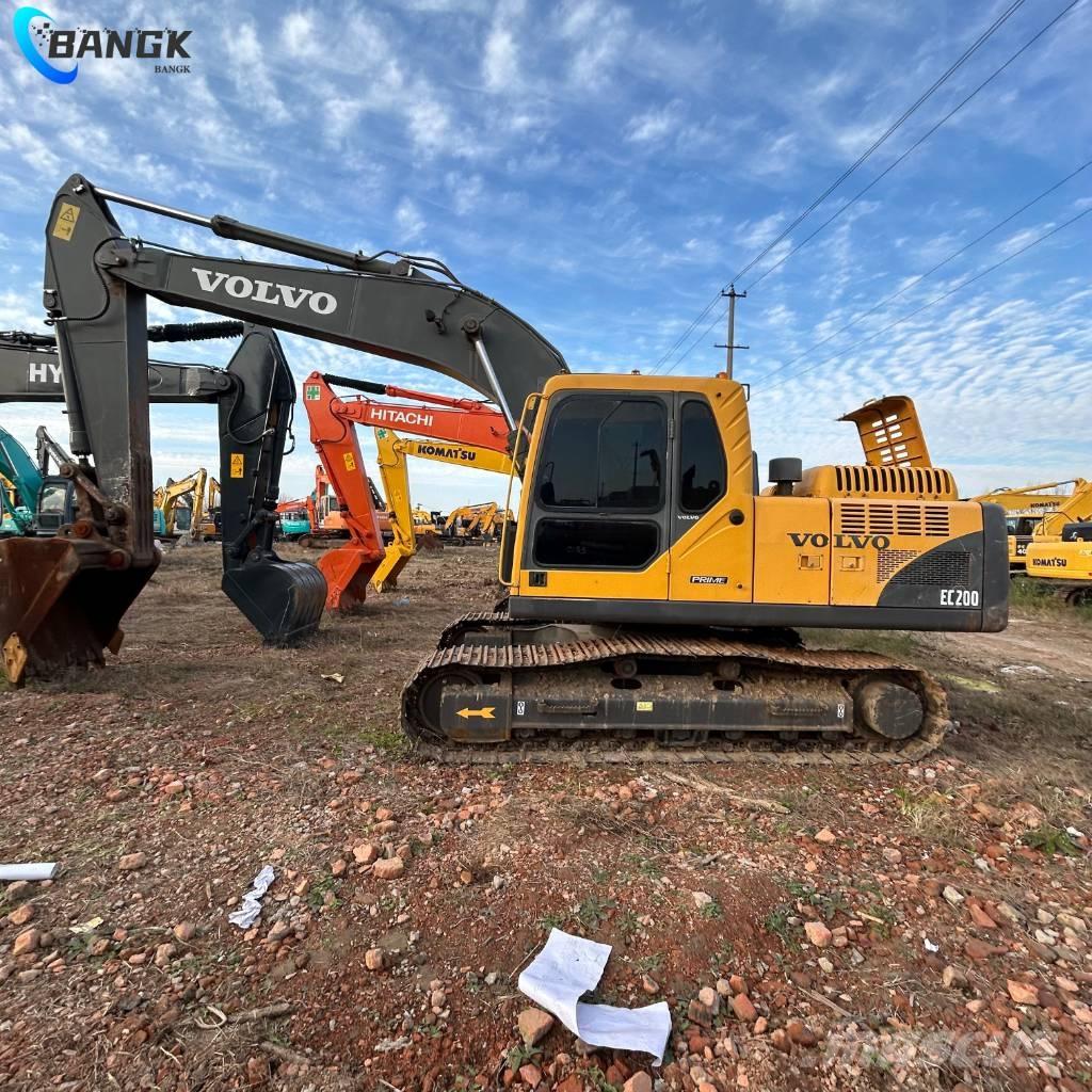 Volvo EC200B Raupenbagger