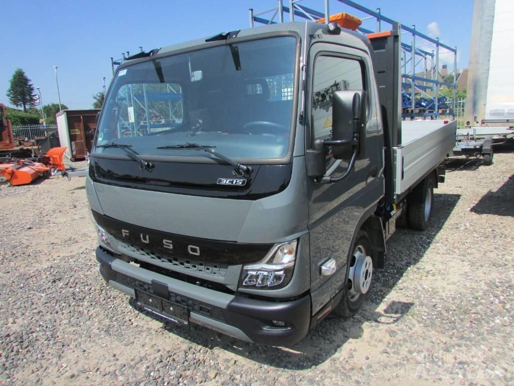 Fuso Canter 3 C 15 Pritschenwagen/Pritschenwagen mit Seitenklappe