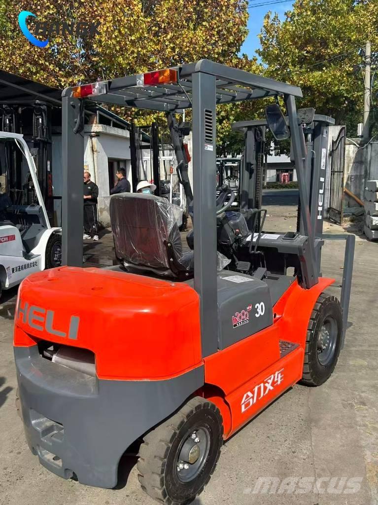 Heli CPC 30 Diesel heftrucks