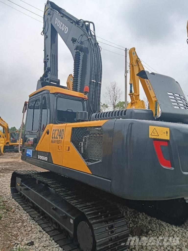 Volvo EC 240 Raupenbagger