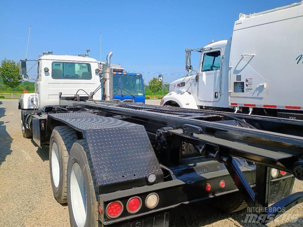 Mack RD 688 S Müllwagen