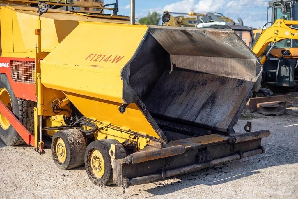 Dynapac F121-4W Strassenfertiger