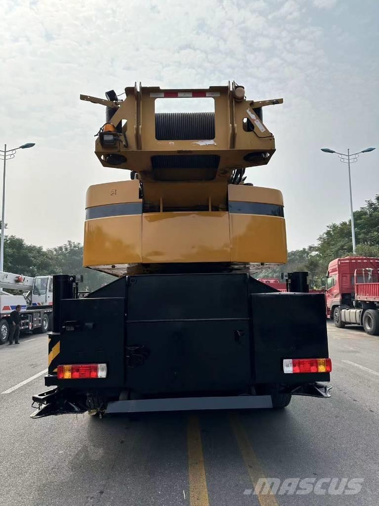 Sany STC1000T Kranen voor alle terreinen