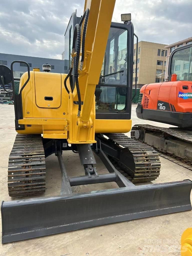 Komatsu PC 56 Minibagger < 7t