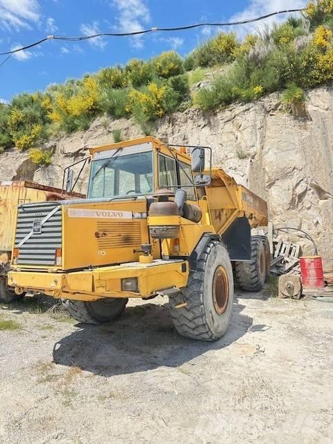 Volvo A 25 C Dumper - Knickgelenk