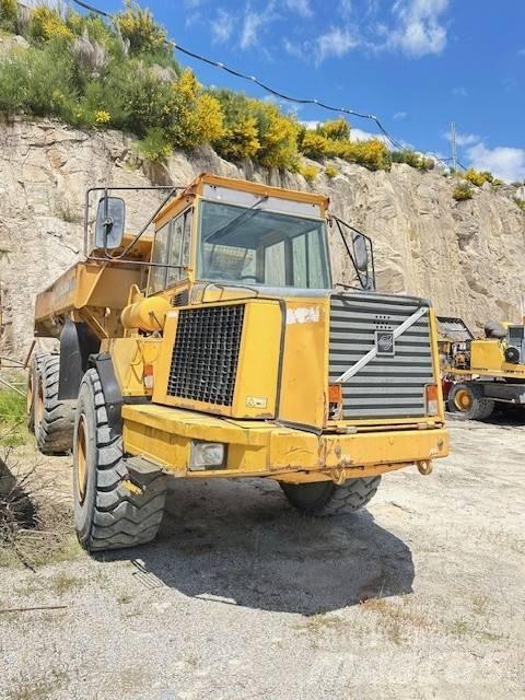 Volvo A 25 C Dumper - Knickgelenk