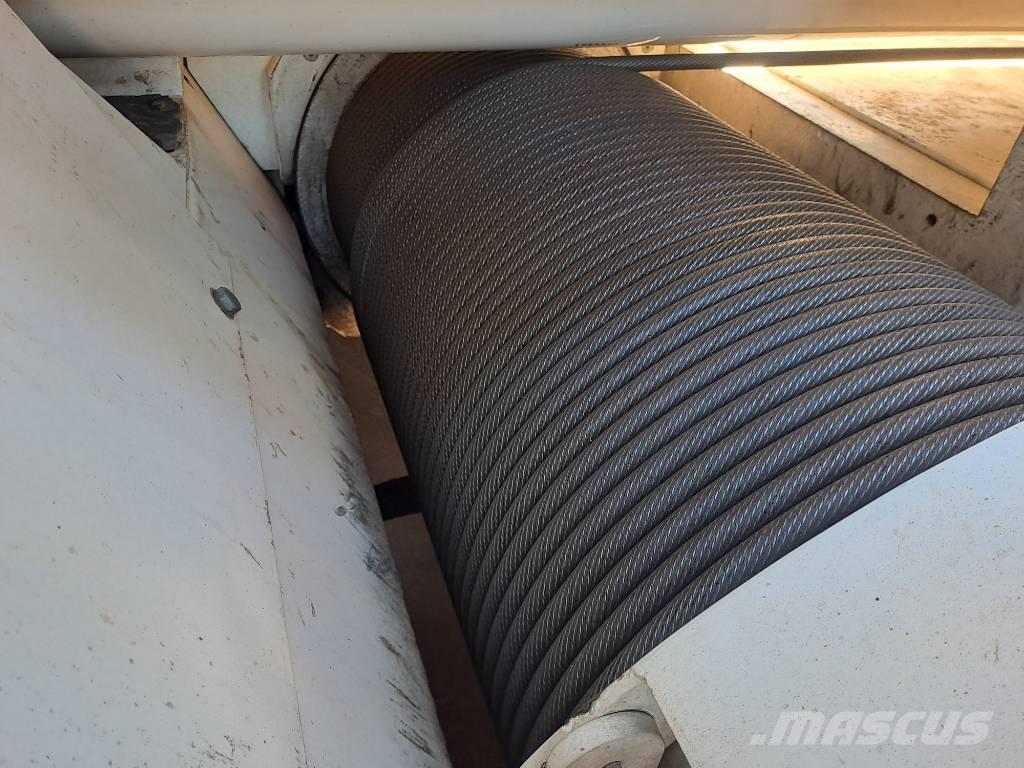 Spierings SK599AT5 Selbstaufrichtende Krane