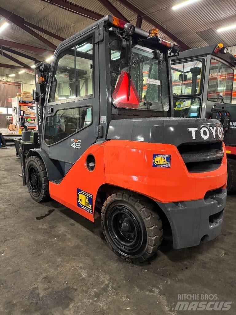 Toyota truck 8FD40N Diesel heftrucks