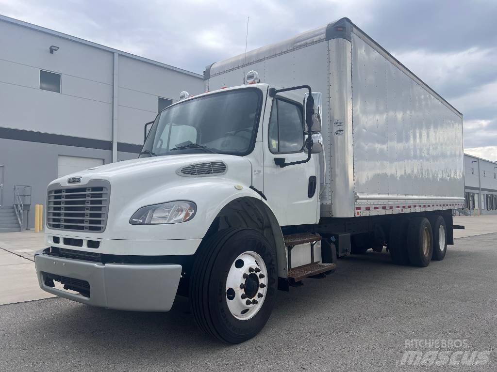Freightliner M 106 Kofferaufbau